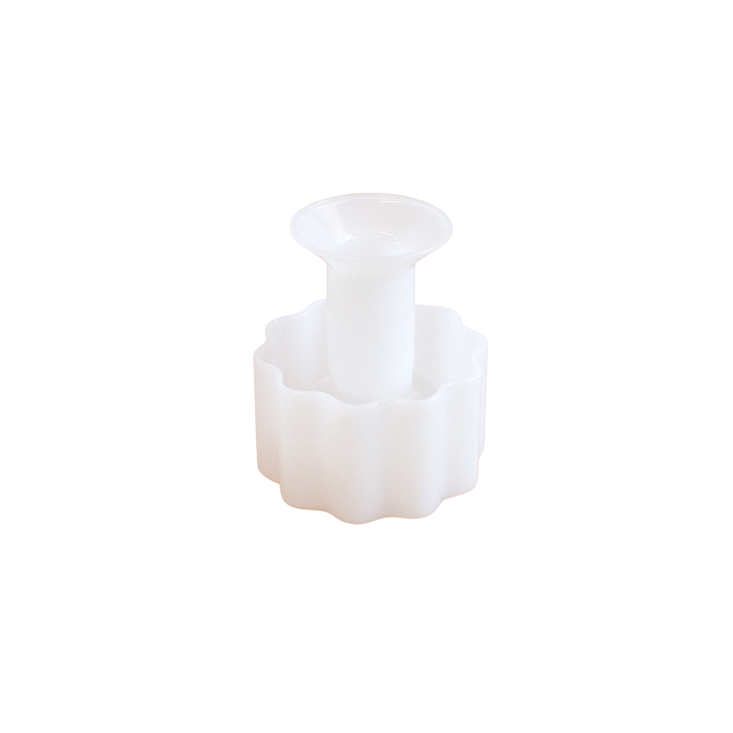 Wave Candle Holder - white